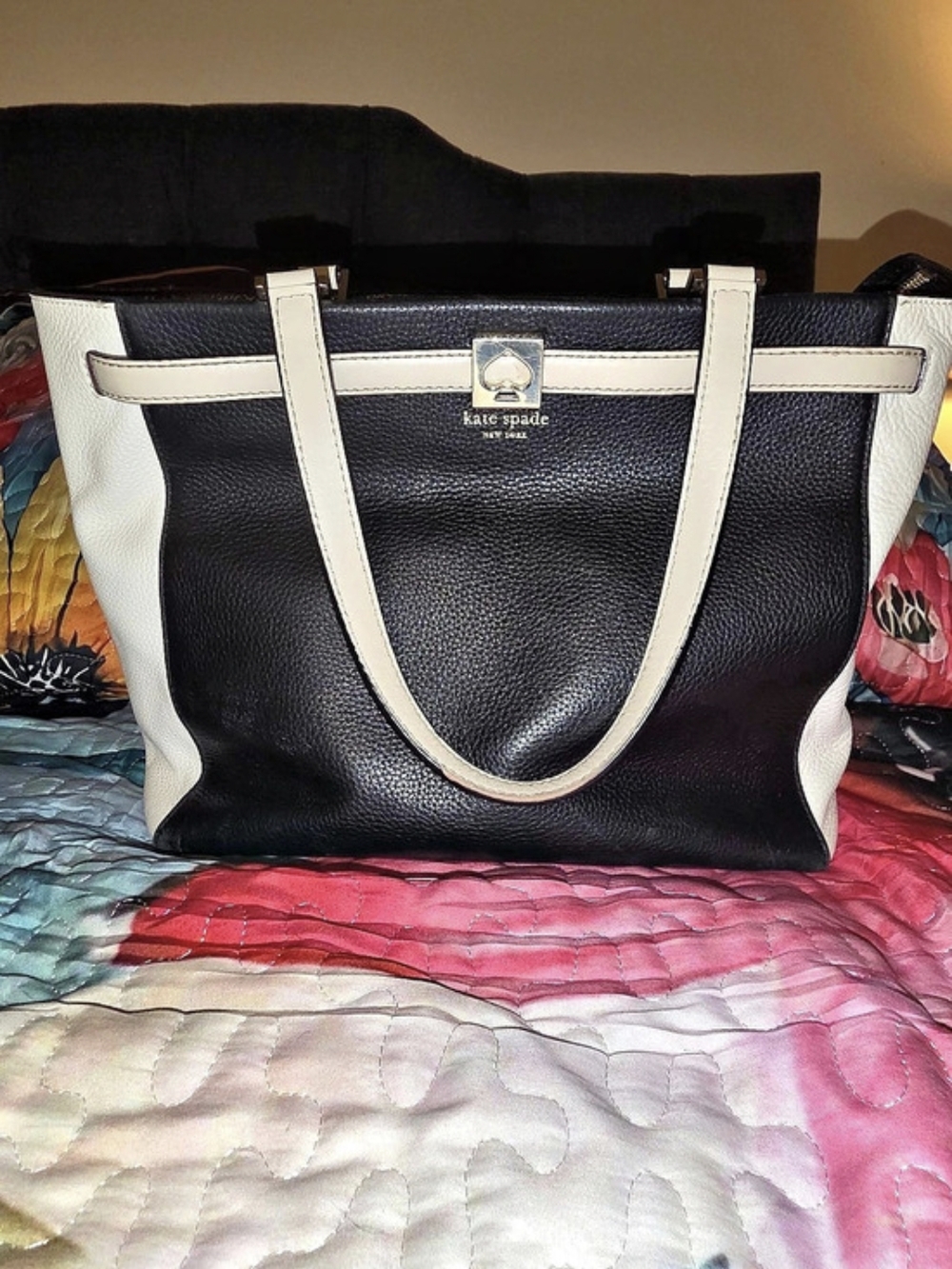 Kate Spade Tote Bag in Black 78 & White